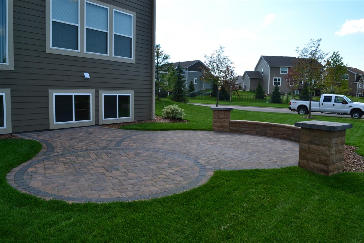 Paver Patio Before and After Devine Design Hardscapes
