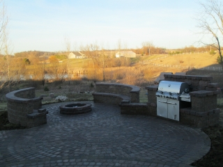 Landscape Contractor Edina, MN | Devine Design Hardscapes